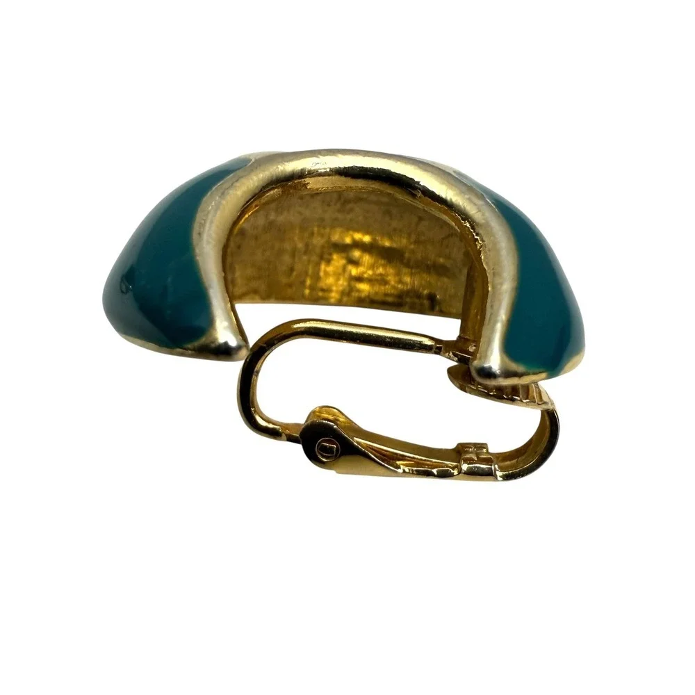 Vintage Gold Tone Enamel Emerald Green Clip On Earrings Oval Hoop Lightweight